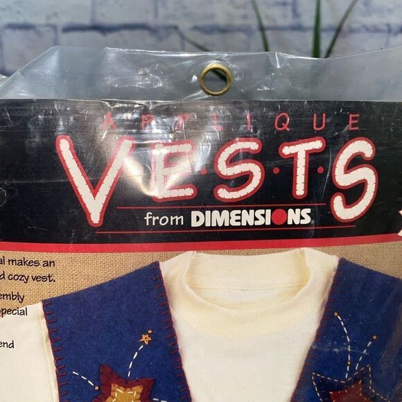 Vest Kit Felt Craft Applique Dimensions Nwt Sealed Americana Hearts - Picture 3 of 7